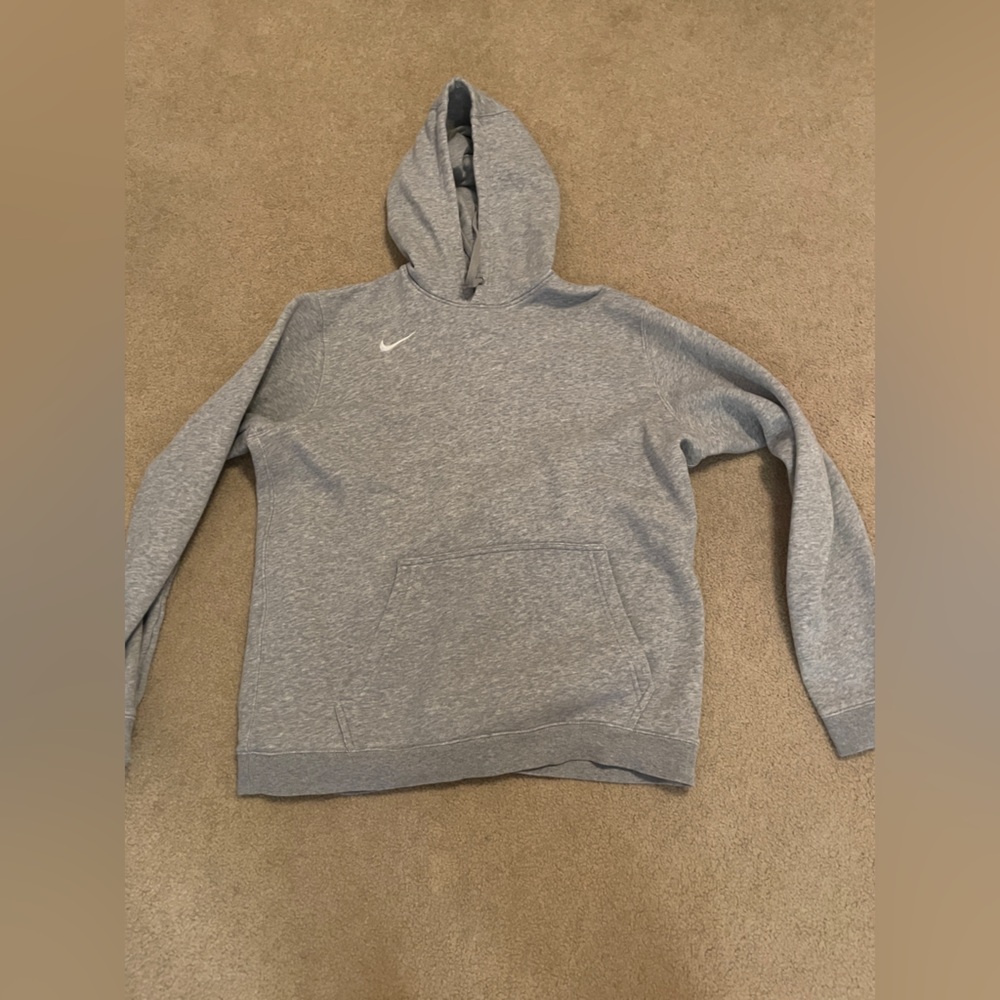 Grey Nike sweatshirt size large